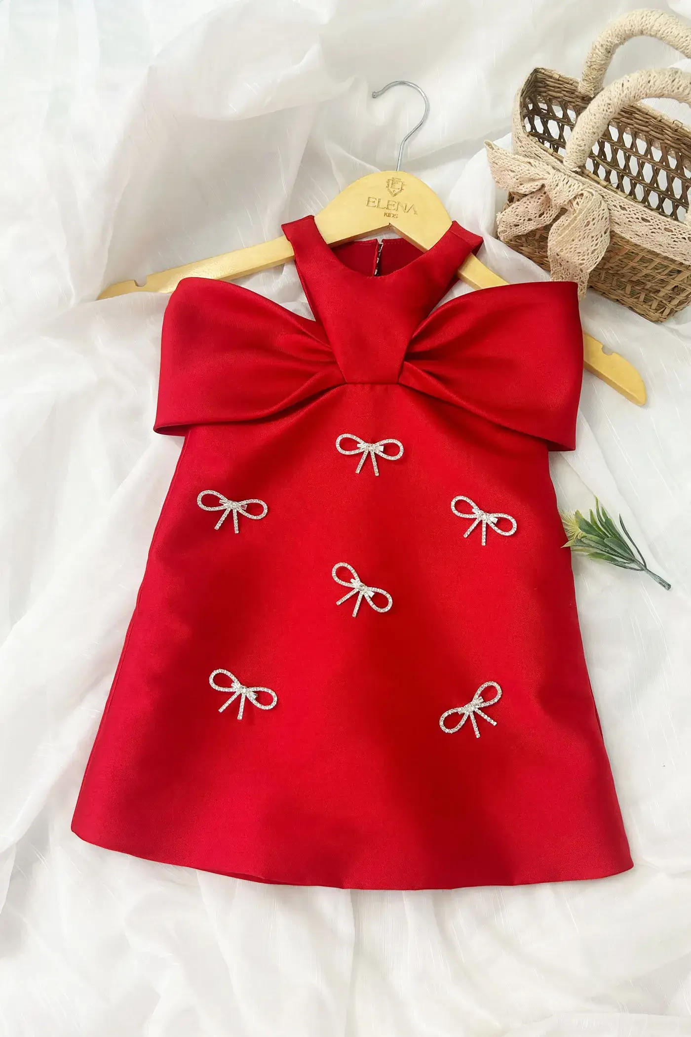 váy đỏ cho bé gái 4